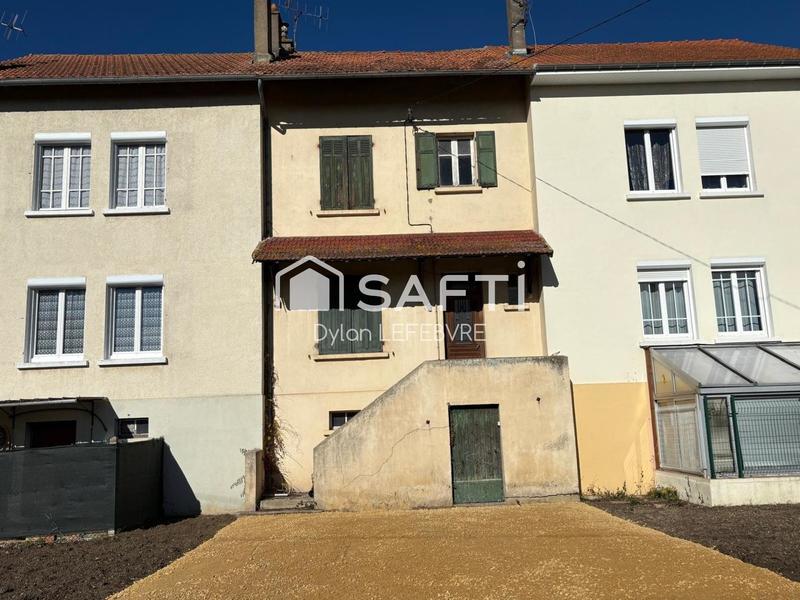 Maison - 95 m² - 5 pièces