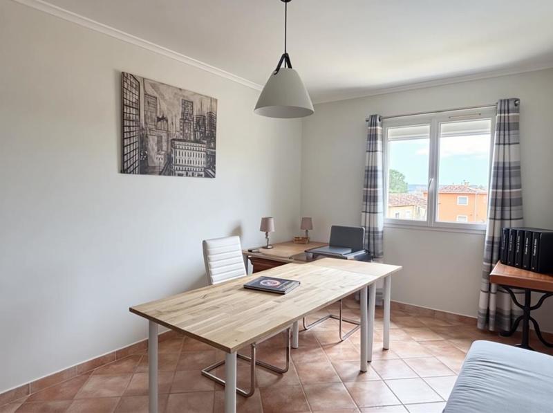 Pavillon - 180 m² - 5 pièces