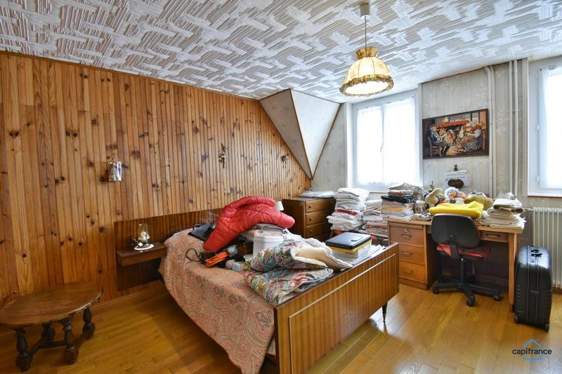 Maison - 150 m² - 8 pièces