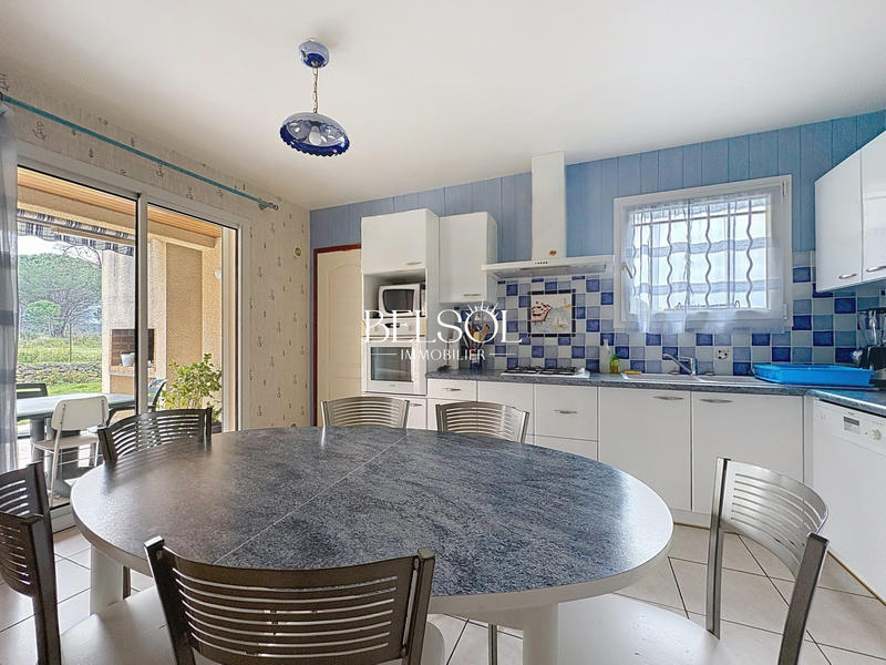 Maison - 184 m² - 7 pièces