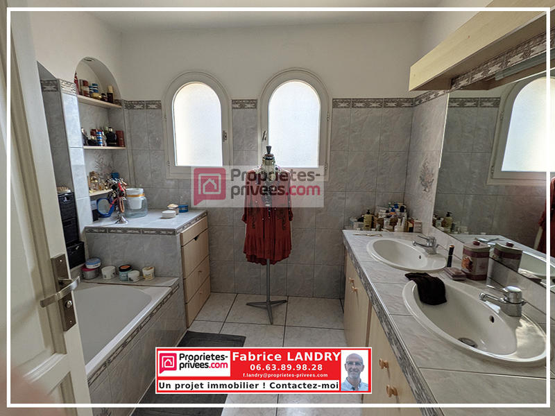 Villa - 136 m² - 6 pièces