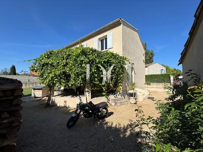 Maison - 182 m² - 5 pièces