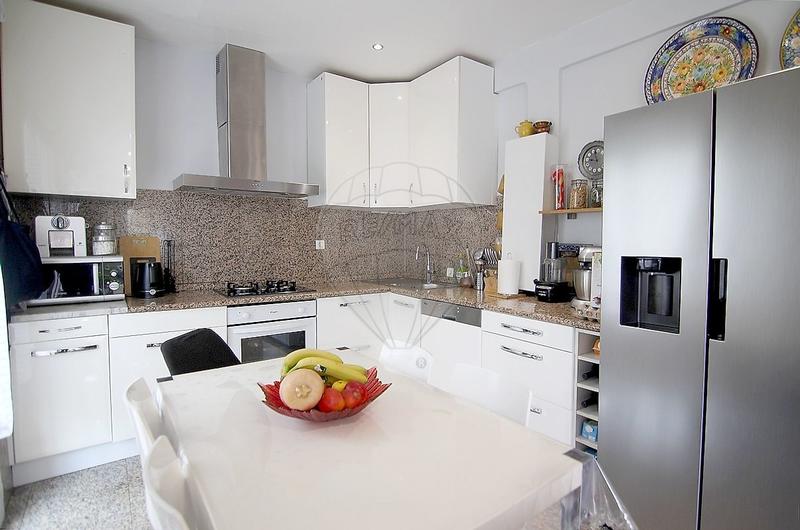 Maison - 135 m² - 10 pièces