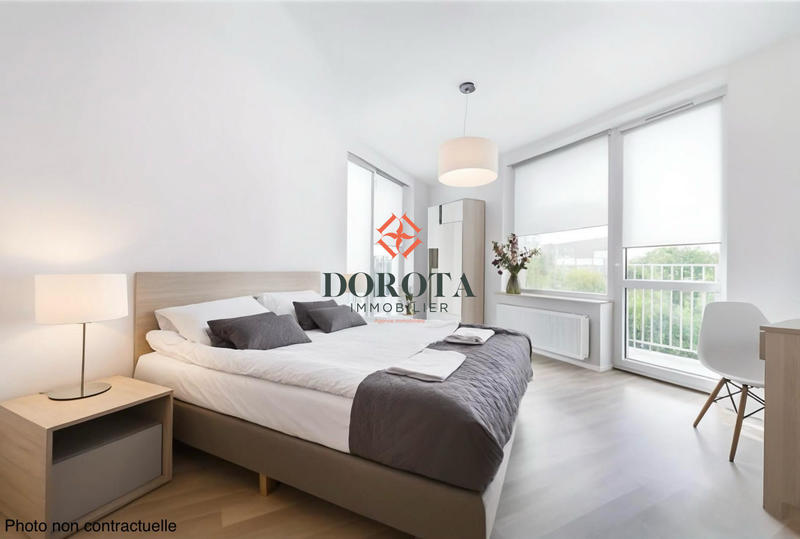 Appartement - 90 m² - 4 pièces