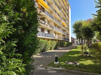 Appartement - 101 m² - 5 pièces