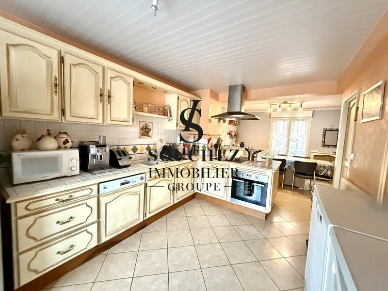 Maison - 107 m² - 4 pièces