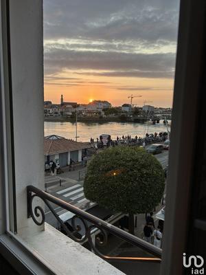 Local commercial - 196 m²