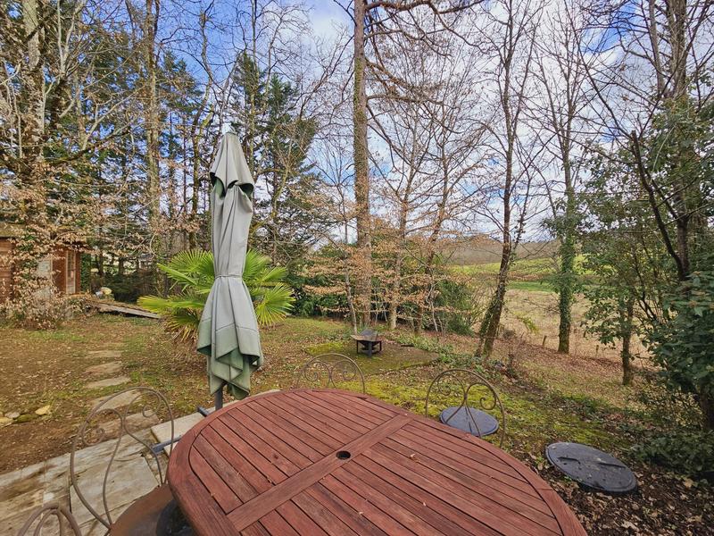 Maison traditionnelle - 90 m² - 5 pièces