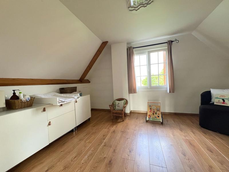 Maison traditionnelle - 82 m² - 4 pièces