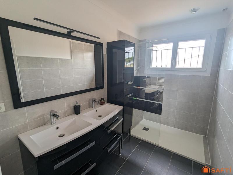 Maison - 102 m² - 3 pièces