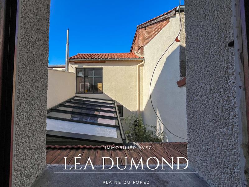 Maison - 130 m² - 4 pièces