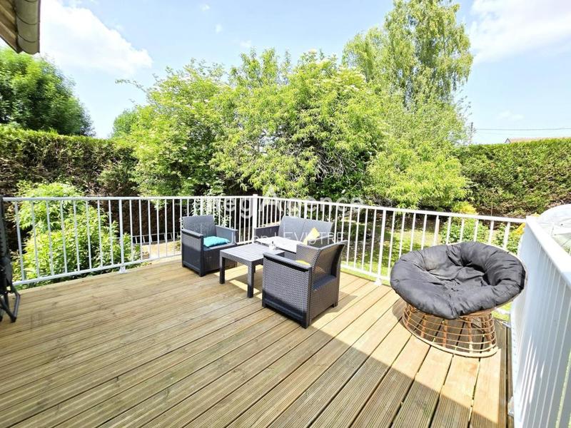 Maison - 142 m² - 5 pièces