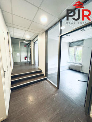 Bureau - 382 m²