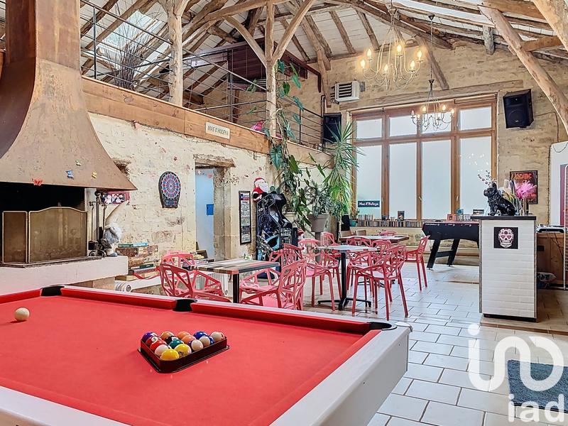 Maison - 480 m² - 10 pièces