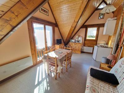 Châlet - 84 m² - 4 pièces