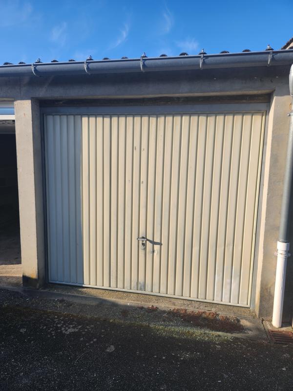 Appartement - 64 m² - 4 pièces