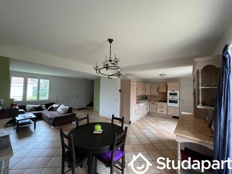 Chambre - 15 m² - 1 pièce