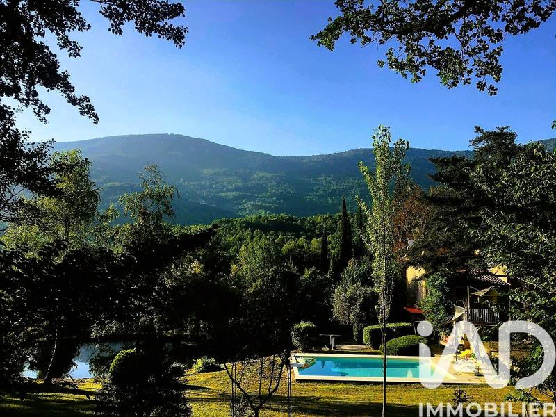 Bastide - 260 m² - 9 pièces