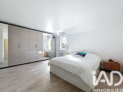 Maison - 139 m² - 6 pièces