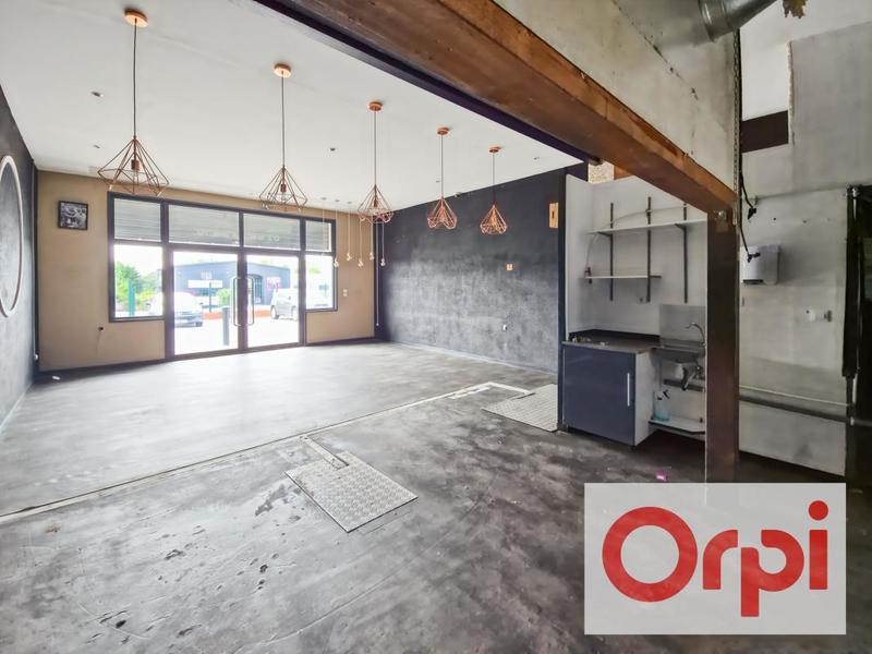 Local commercial - 83 m²