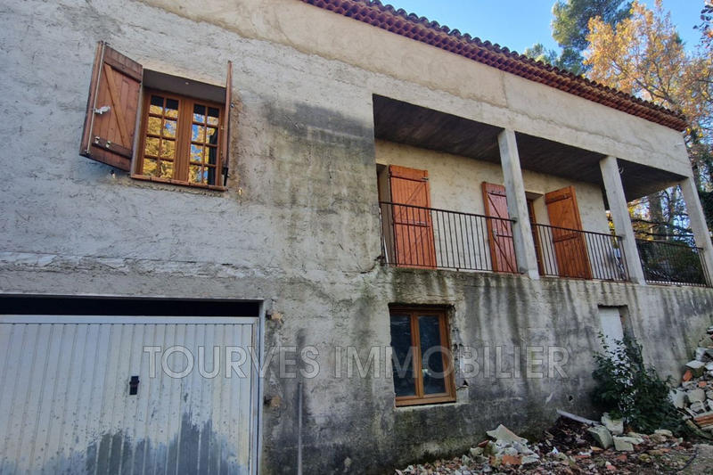 Villa - 220 m² - 6 pièces