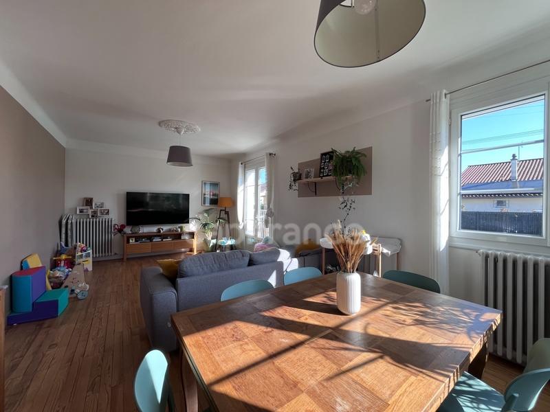 Maison - 135 m² - 6 pièces