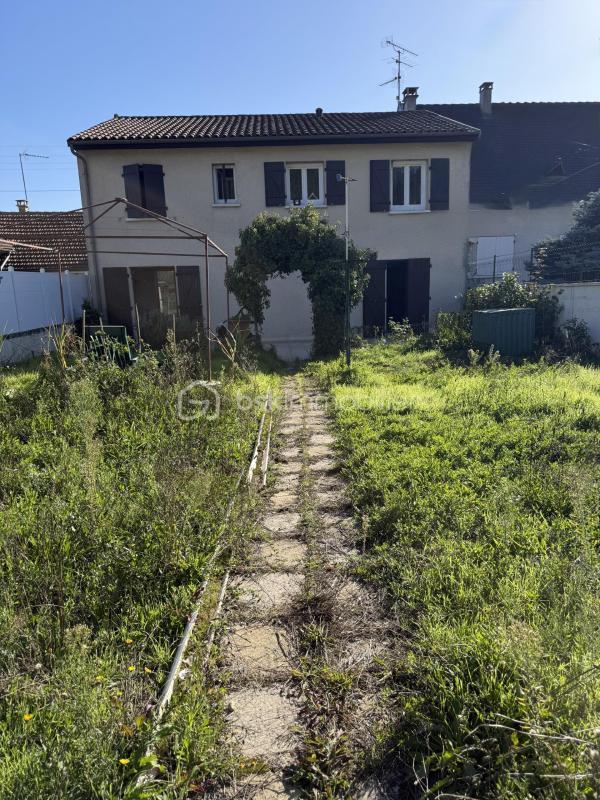 Maison de ville - 80 m² - 5 pièces