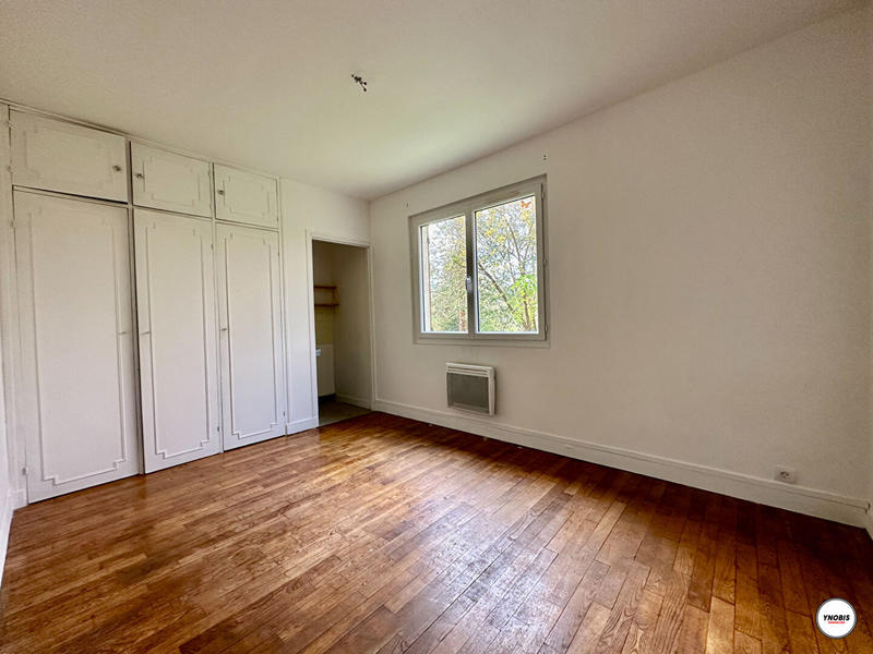 Maison - 284 m² - 12 pièces