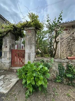 Maison de village - 141 m² - 7 pièces