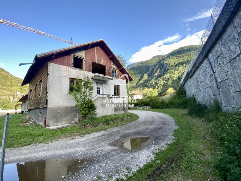 Maison - 150 m² - 5 pièces