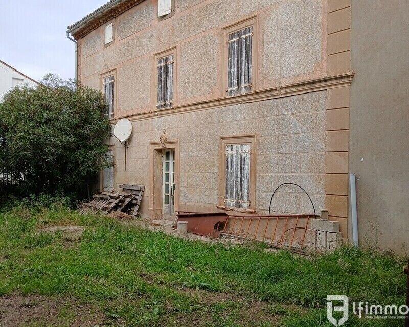 Maison de maîtres - 500 m² - 10 pièces