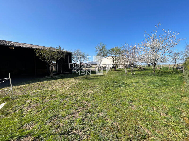 Maison de campagne - 210 m² - 6 pièces