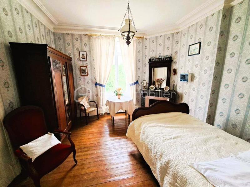 Manoir - 297 m² - 12 pièces