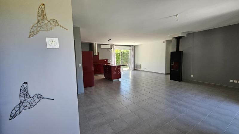 Maison - 107 m² - 6 pièces