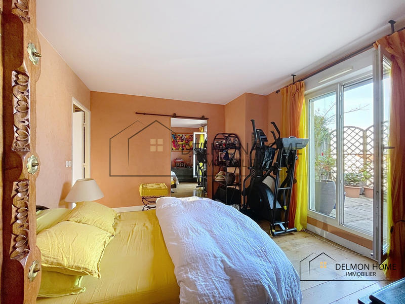 Duplex - 126 m² - 5 pièces