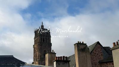 Maison - 193 m² - 8 pièces