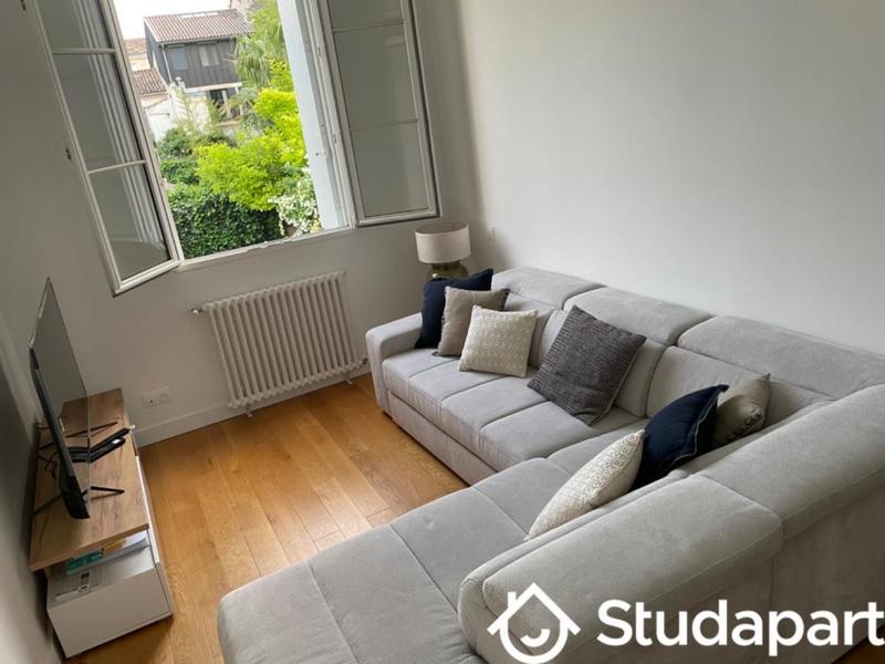 Chambre - 78 m² - 1 pièce