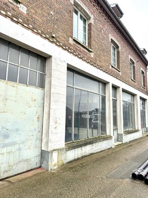 Entrepôt - 1 000 m²