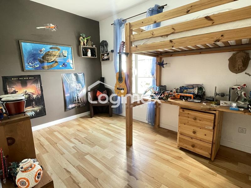 Maison - 200 m² - 5 pièces