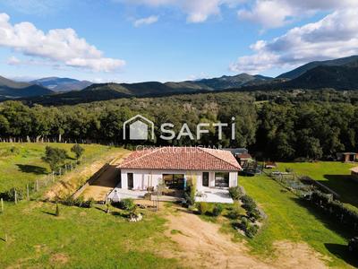 Maison - 150 m² - 7 pièces