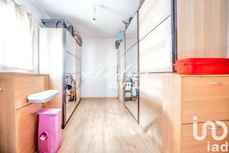 Maison - 167 m² - 9 pièces