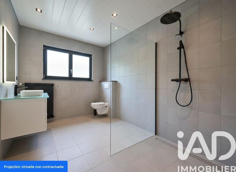 Maison - 198 m² - 6 pièces