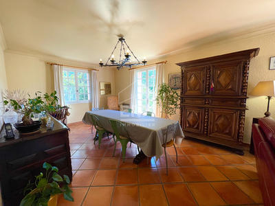 Maison - 158 m² - 6 pièces