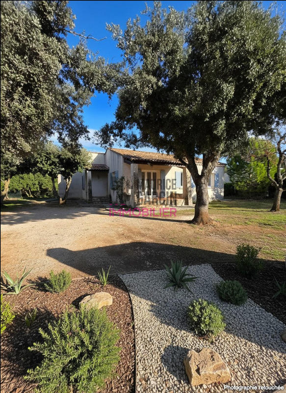 Maison - 93 m² - 4 pièces