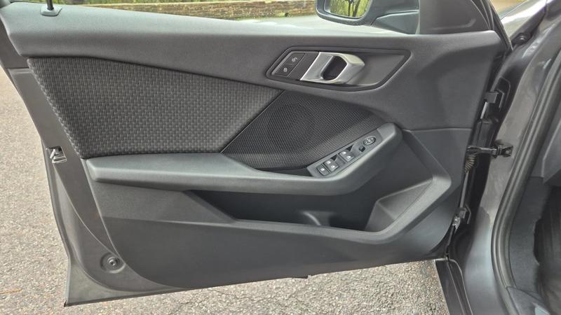 Bmw Série 1 118i 140 Lounge