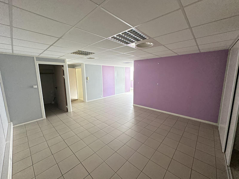 Local commercial - 150 m²