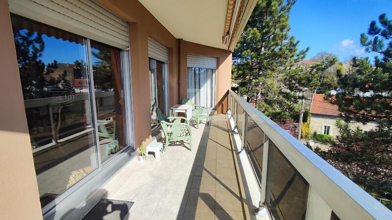 Appartement - 107 m² - 4 pièces