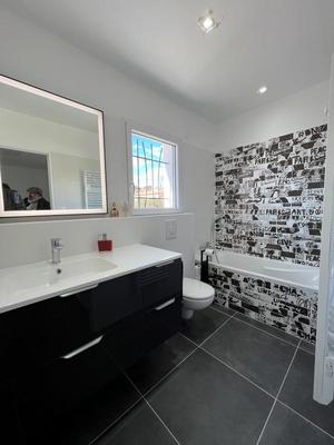 Maison - 80 m² - 4 pièces