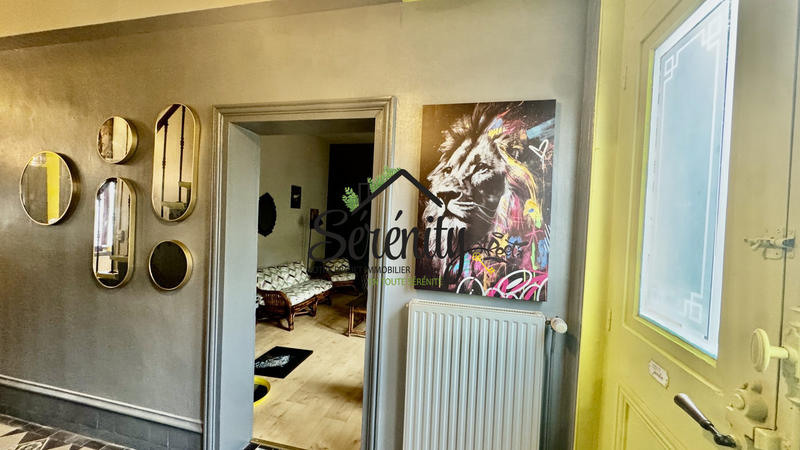 Maison - 209 m² - 10 pièces