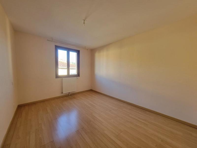 Appartement - 111 m² - 4 pièces